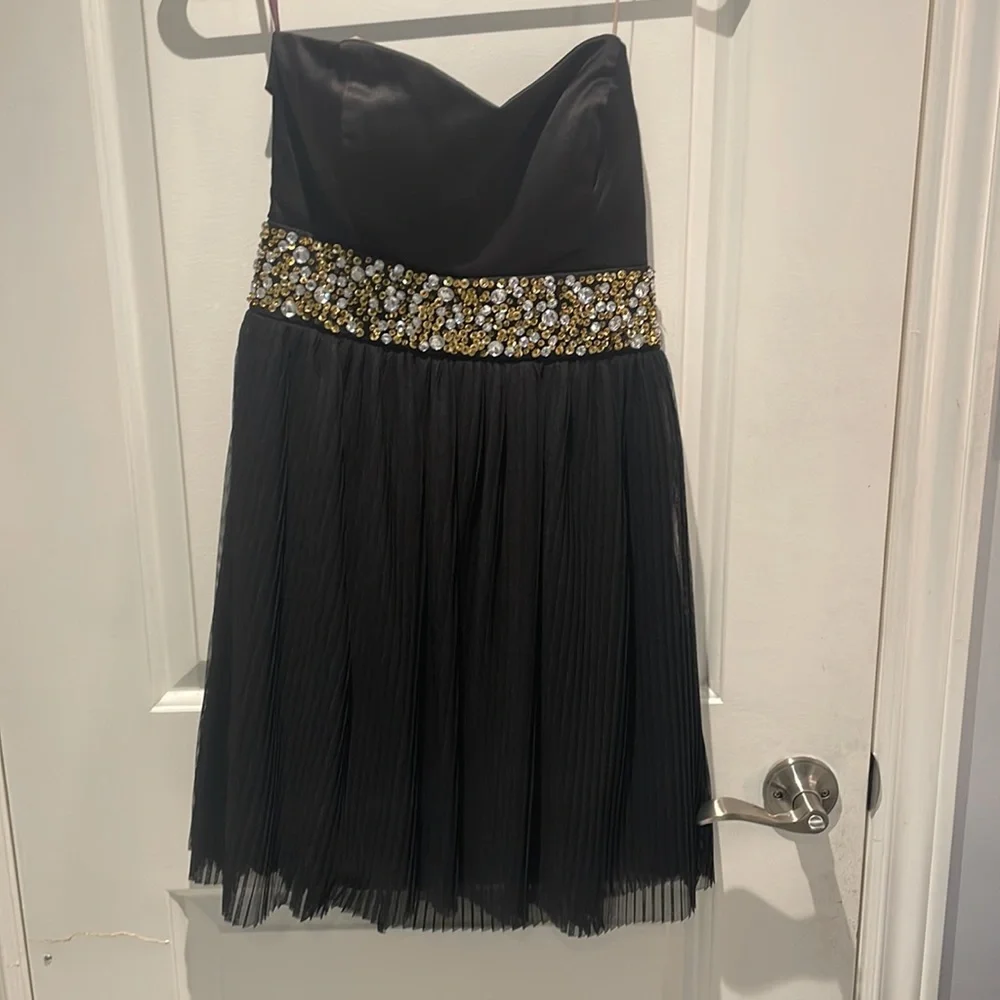 Graduation/Prom Dress 🎓⚡️ - Picture 4 of 11